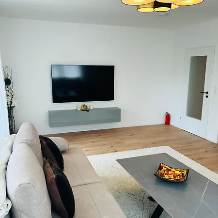 Kj Bis 10p-zentral-garten-wifi-parken-grill Lägenhet *